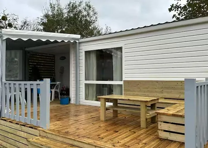 Mobil-home 5 Personnes *