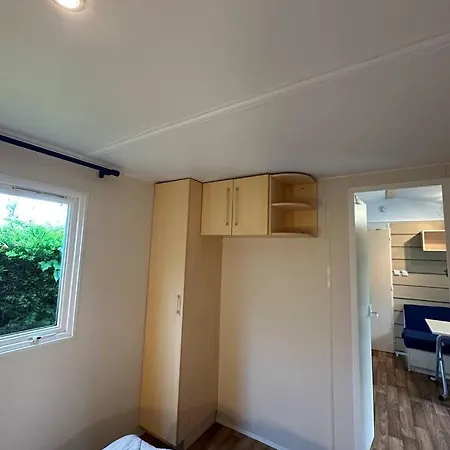 Mobil-home 5 Personnes Kemping *